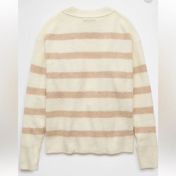 AE Whoa So Soft Crewneck Relaxed Knit Cream Tan Stripe Sweater - Picture 6 of 16